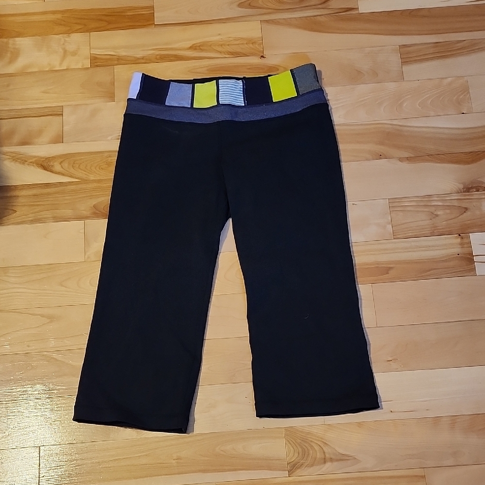 Lululemon Groove Crop, 8